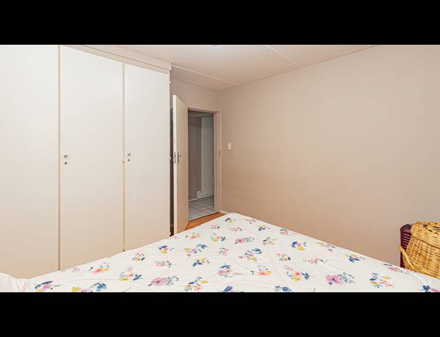 2 BEDROOM APARTMENT TO LET IN WELTEVREDEN PARK